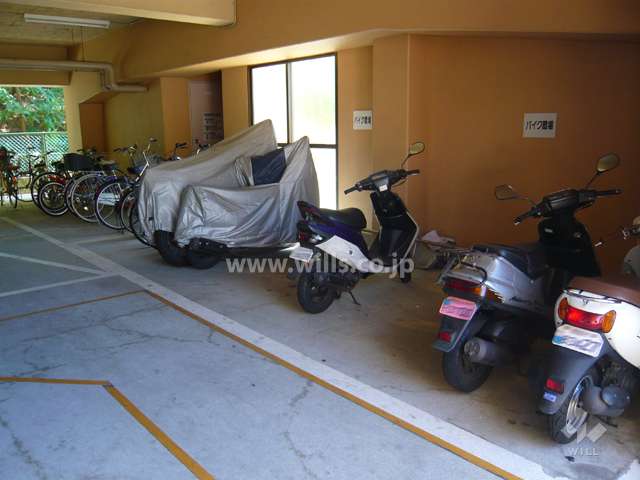 バイク置場