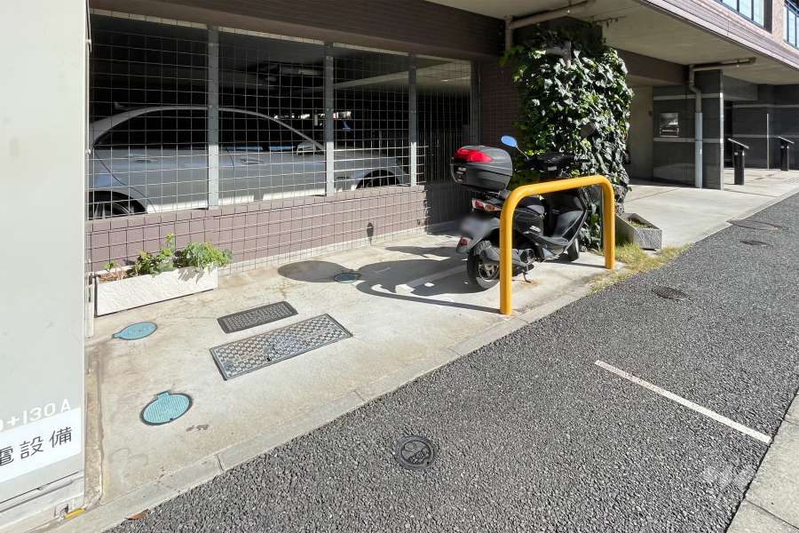 バイク置場