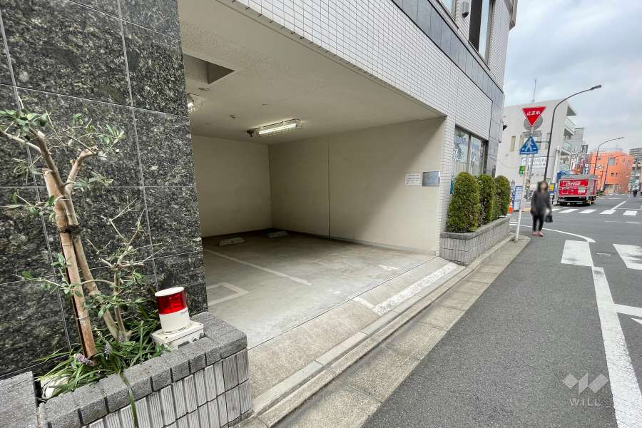 敷地内駐車場（屋内平面式）