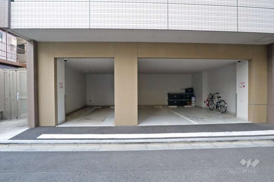 敷地内駐車場（屋内平面式）