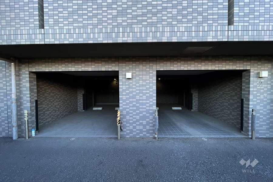 敷地内駐車場（屋内平面式）