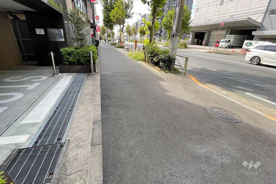 駐車場の出入り口