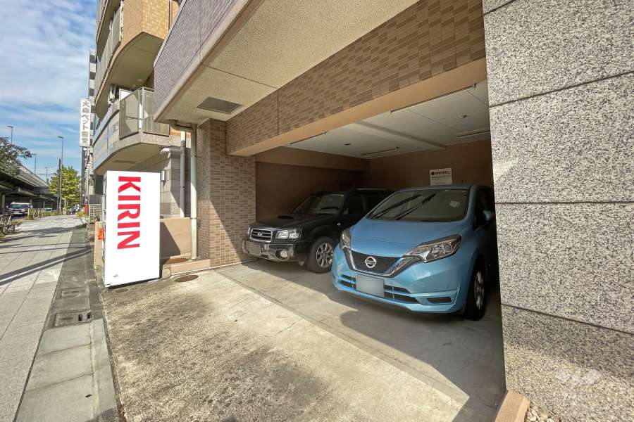 敷地内駐車場（屋内平面式）