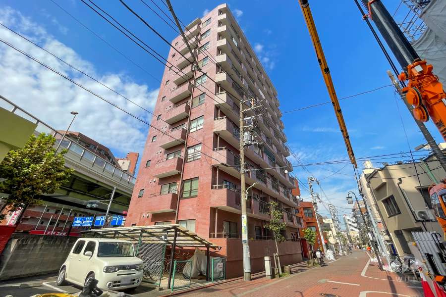 ライオンズマンション平和島の外観（南側から）