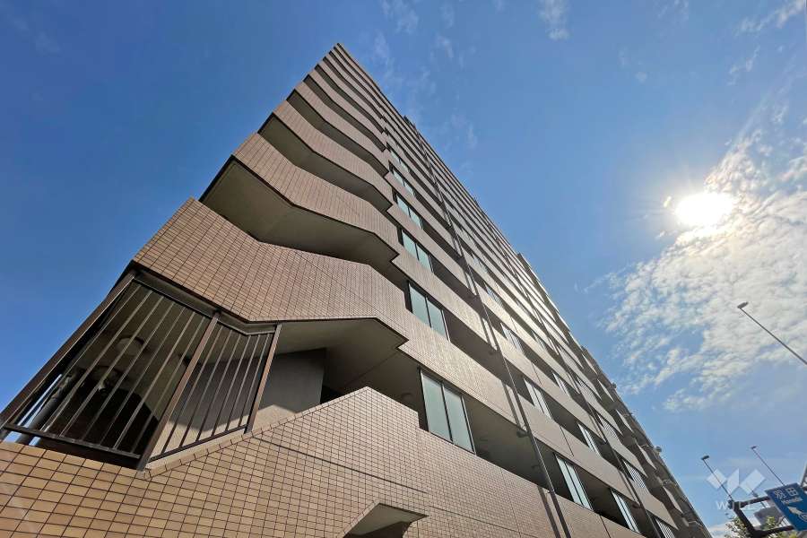 朝日マンション大森東の外観（北西側から）