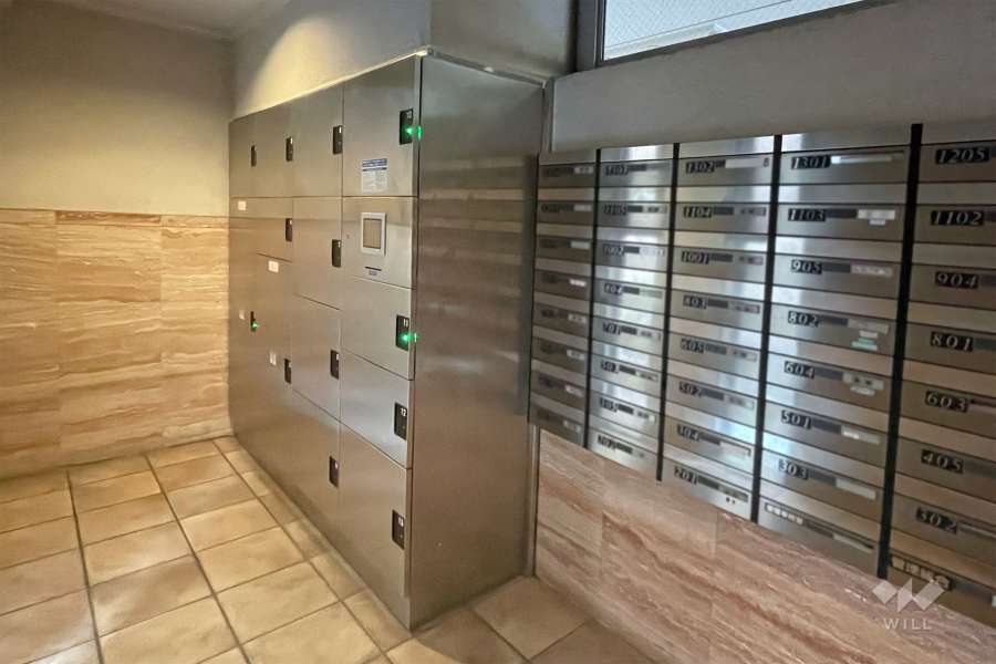 宅配ボックスと共用ポスト