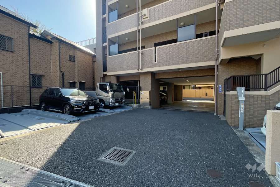 敷地内駐車場（屋外機械式）