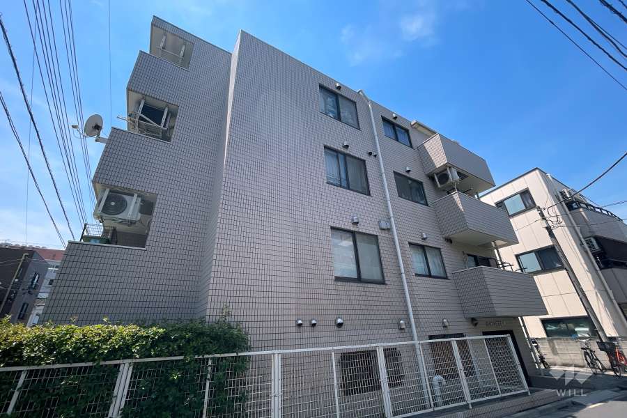 セントヒルズ大森南の外観（南東側から）