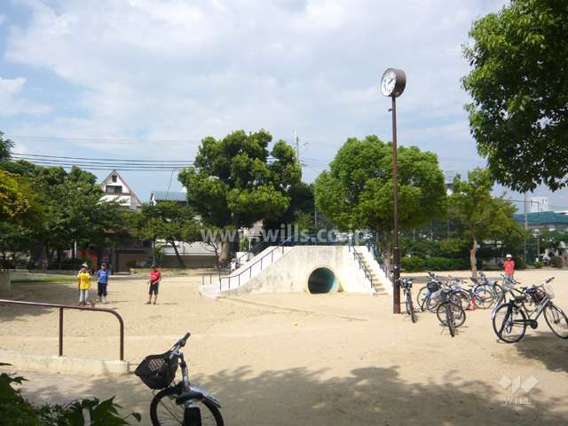 目の前の公園