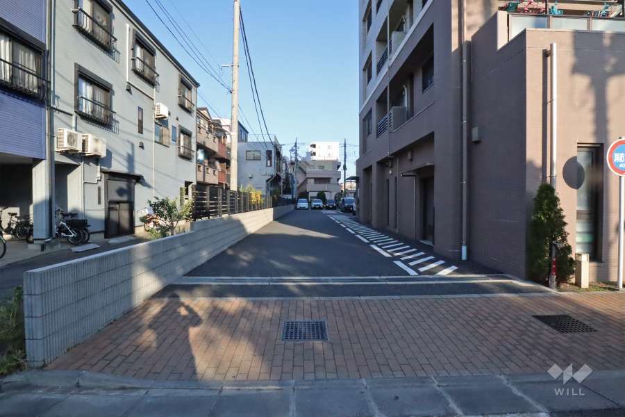 駐車場出入口
