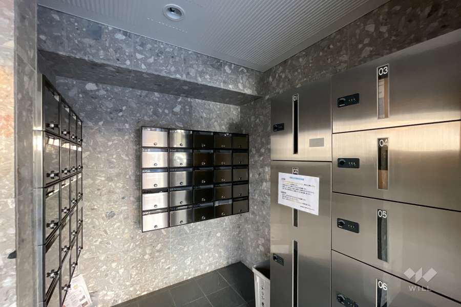 宅配ボックスと共用ポスト