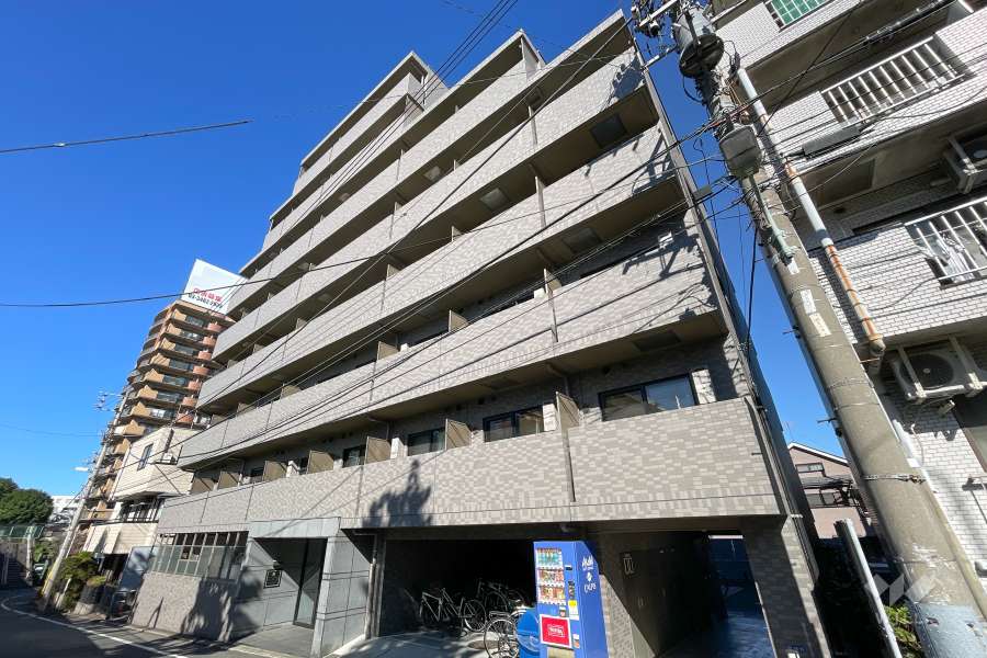 ルーブル大森六番館の外観（南東側から）