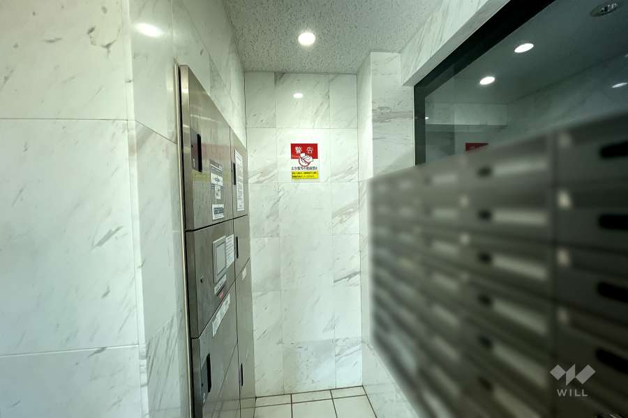 共用ポストと宅配ボックス