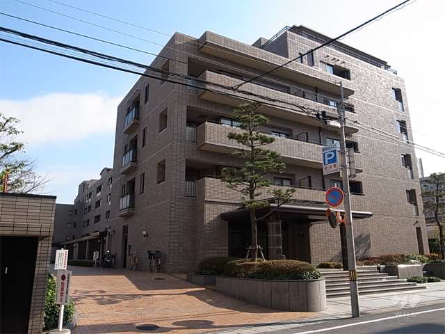 レールシティ甲子園口の外観（西側から）