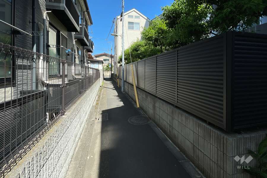 敷地の北側道路