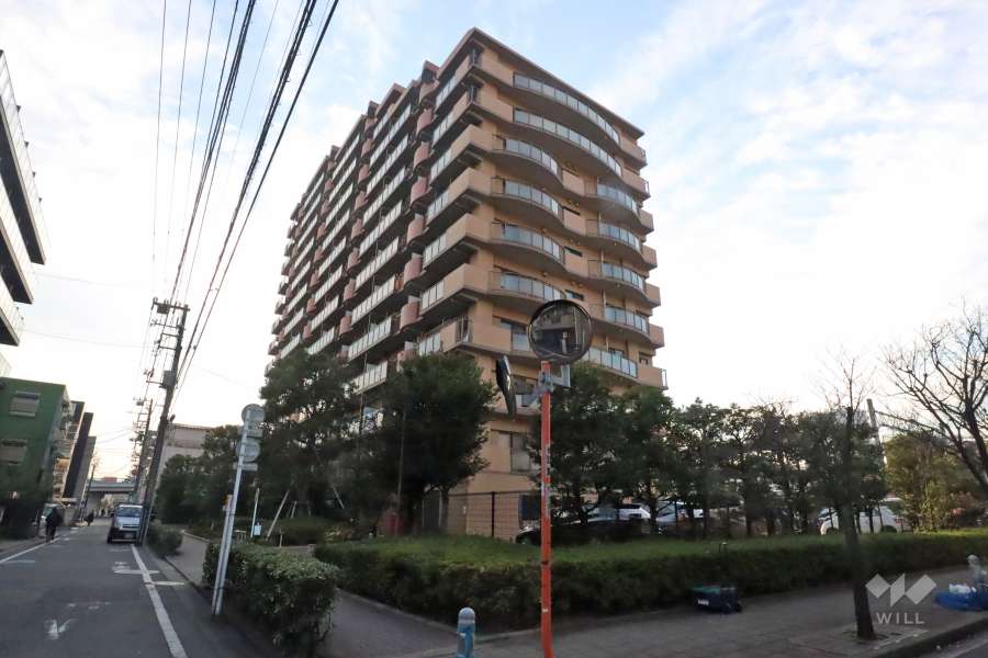 エンゼル大森グランディアの外観(北東側から)