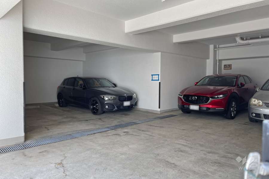 敷地内駐車場（屋内平面式）