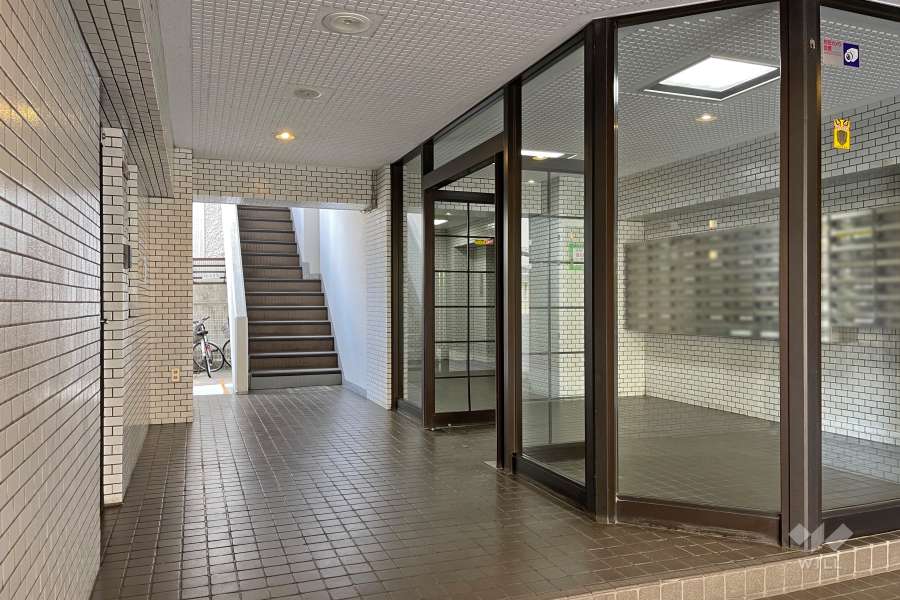 エントランスホール