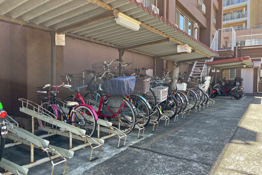 駐輪場