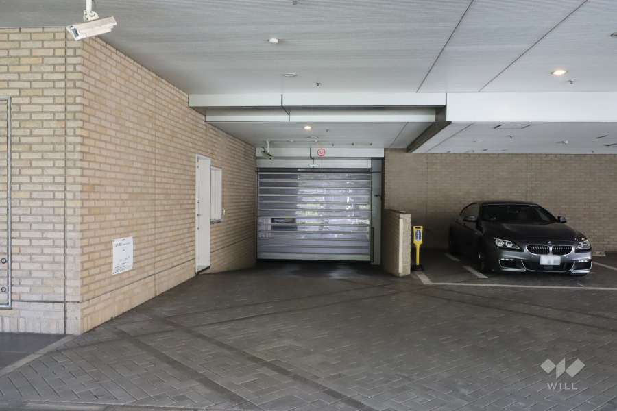 敷地内駐車場（屋内平面式）