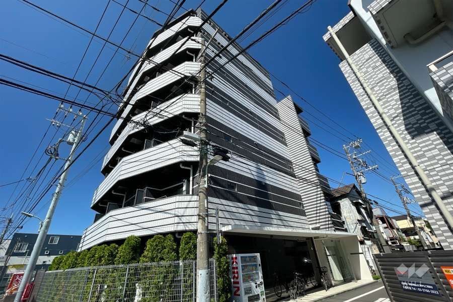 ステージファースト大森アジールコートの外観（南西側から）