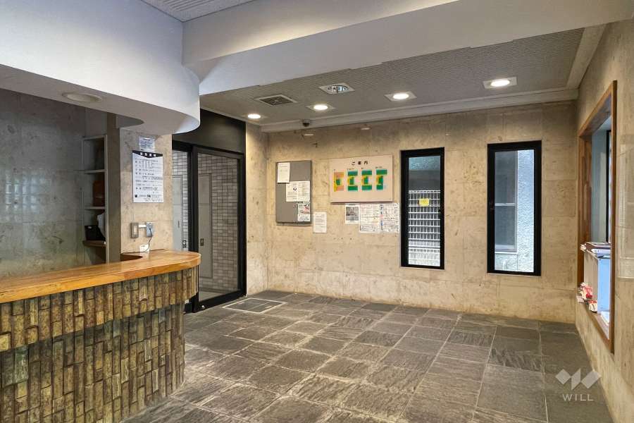 エントランスホール