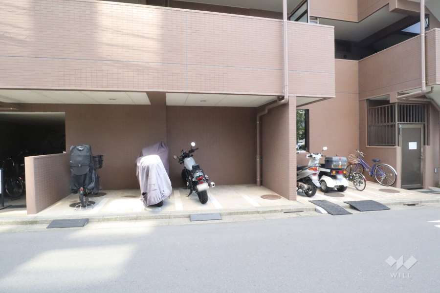 バイク置き場