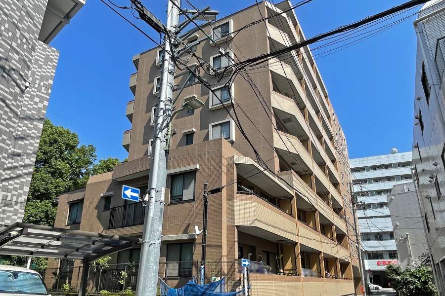 クレストフォルム大森平和の森公園の外観（北西側から）