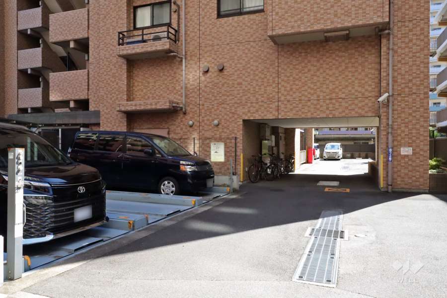 敷地内駐車場（屋外機械式）