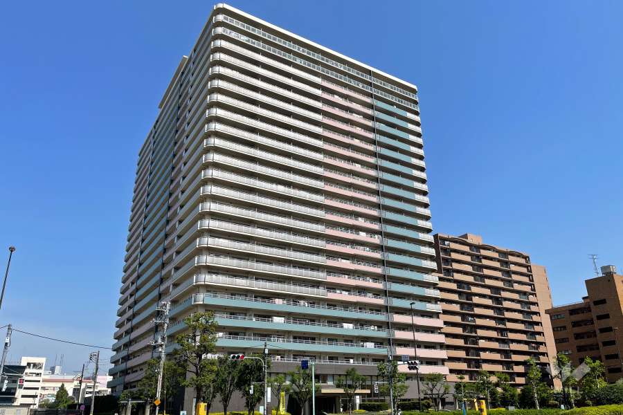 東京マスタープレイスの外観（北西側から）
