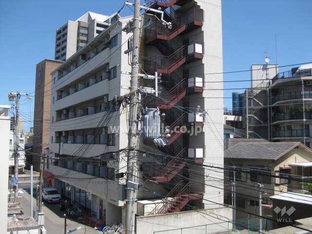 サンロイヤル西宮の外観（南西側から）