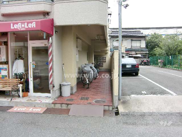 エントランス