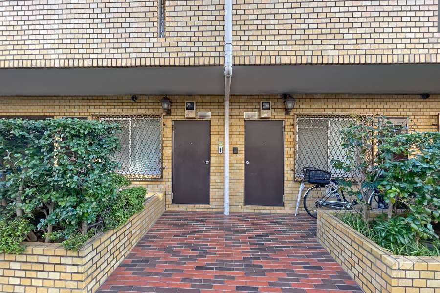一階の住戸入り口
