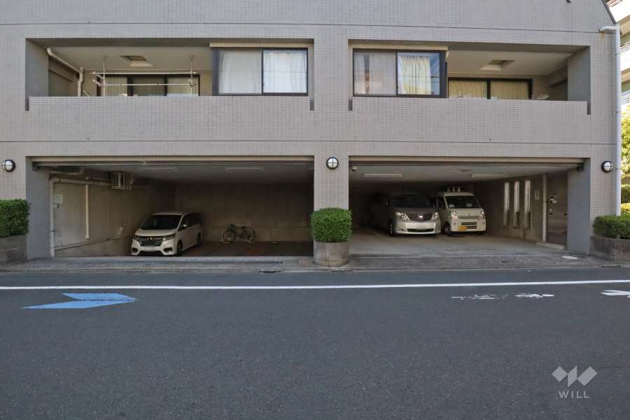 敷地内駐車場（屋内平面式）