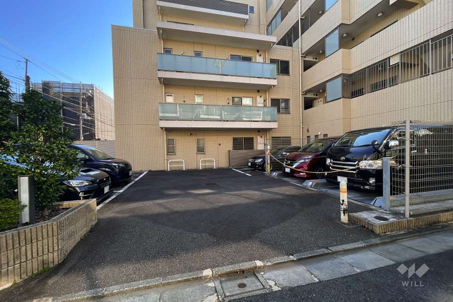 駐車場の出入り口・敷地内駐車場（屋外平面式、屋外機械式）