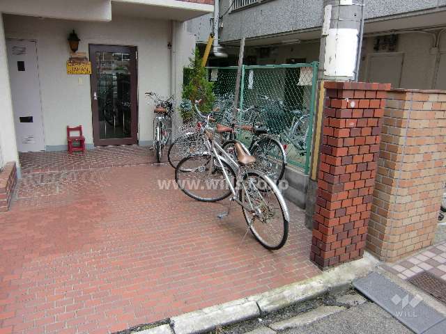 エントランスホール