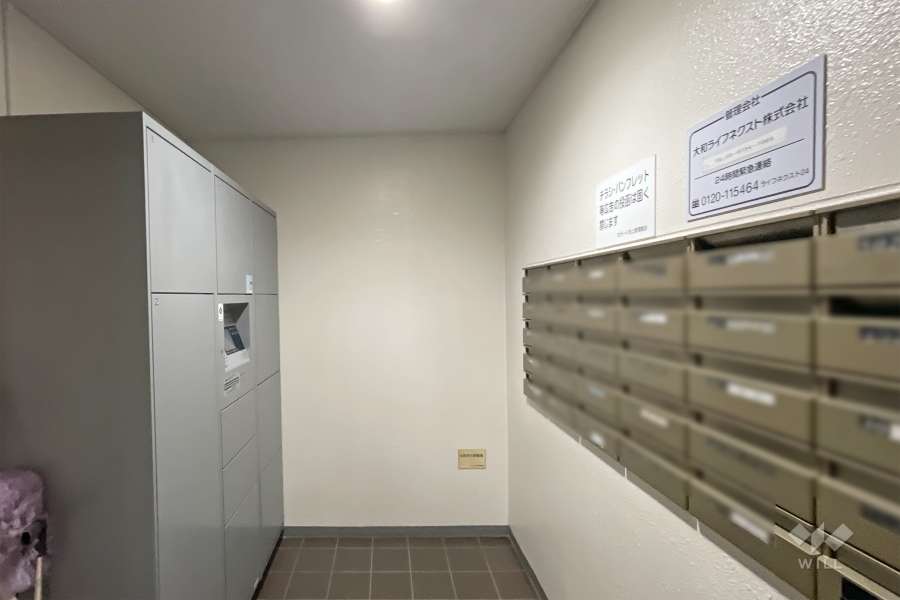 宅配ボックスと集合ポスト