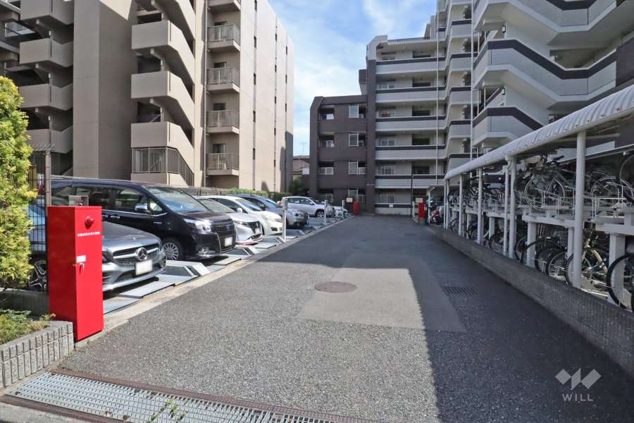 敷地内駐車場（屋外機械式）