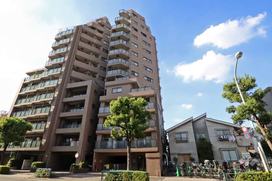 グランイーグル池上駅前の外観(南東側から)