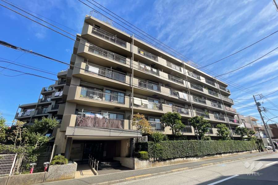 池上パークホームズの外観（南西側から）