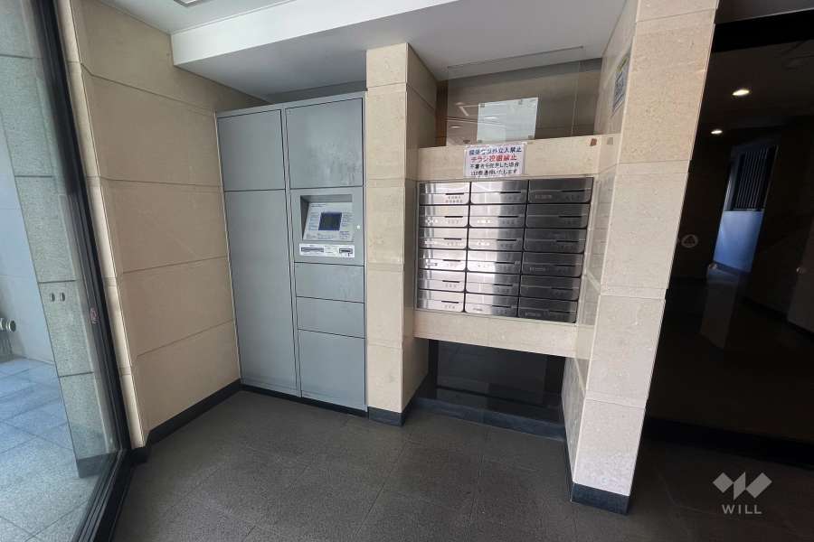 宅配ボックスと共用ポスト