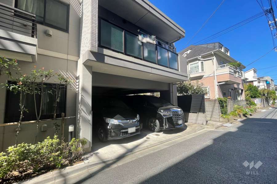 敷地内駐車場（屋外平面式） 