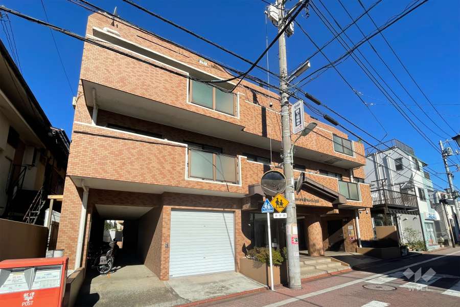 ライオンズマンション大森中央の外観（南側から）