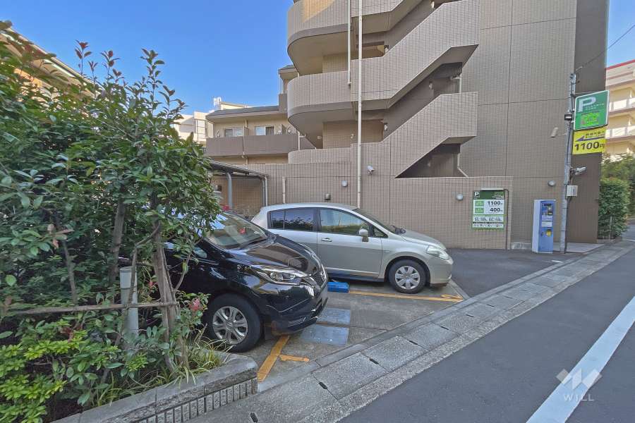 敷地内にあるコインパーキング