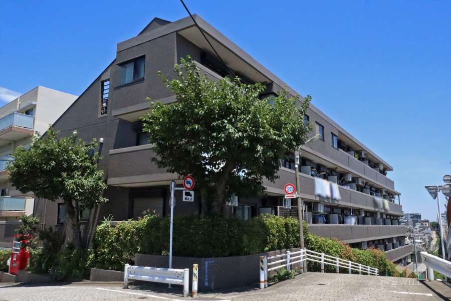 グリーンキャピタル中馬込の外観（南西側から）