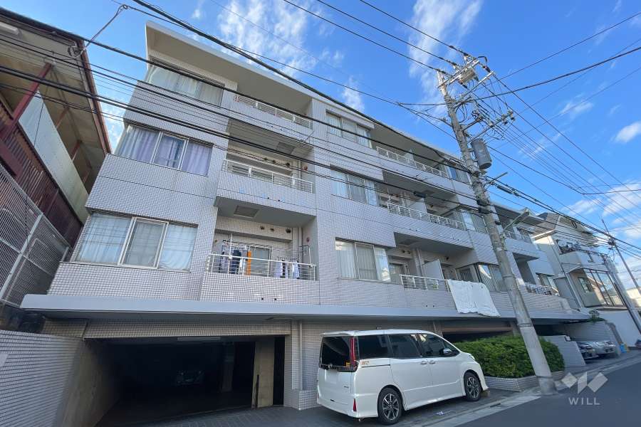 コスモプレイス中馬込の外観（南東側から）