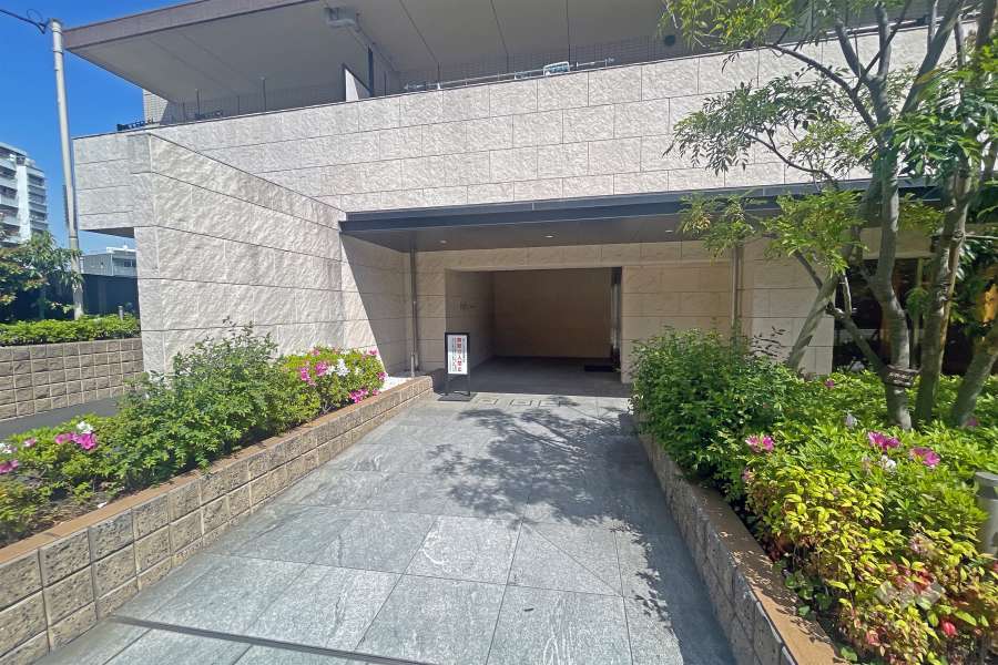 エントランスアプローチ