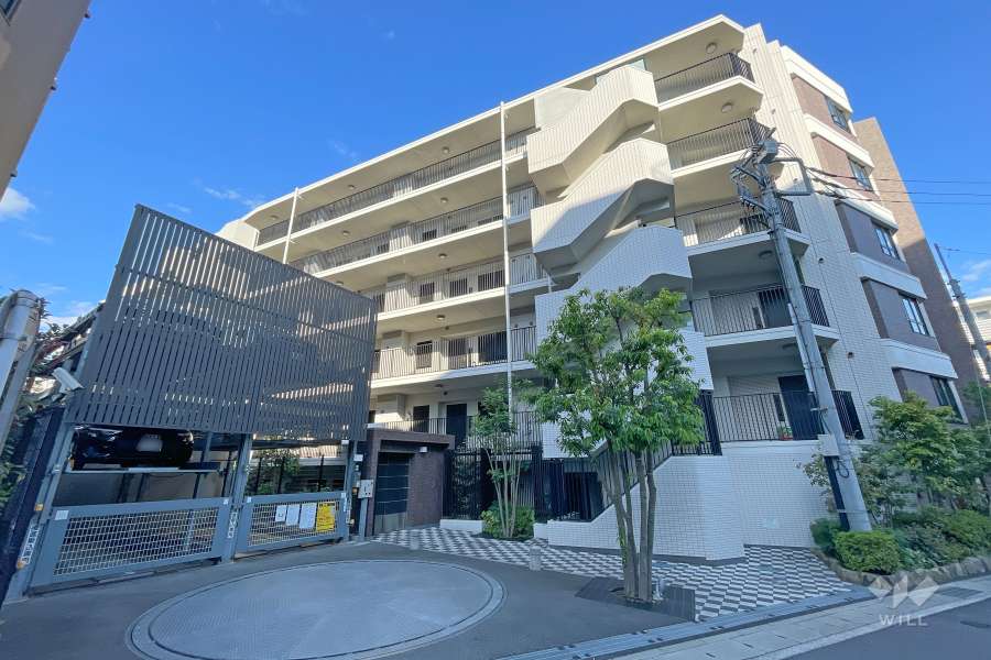 ザ・パークハウス西馬込の外観（南西側から）