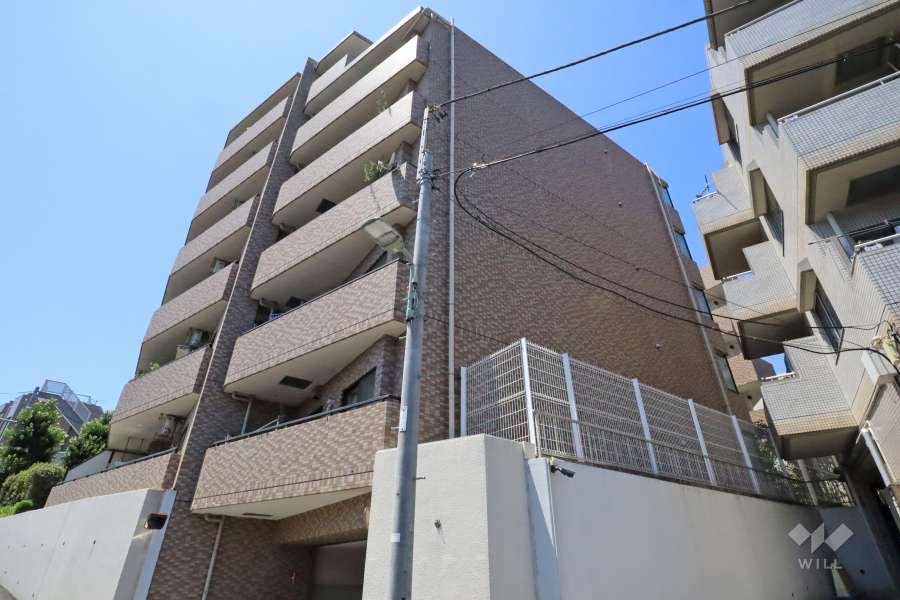 プライムコート中馬込山の手台の外観（南東側から）