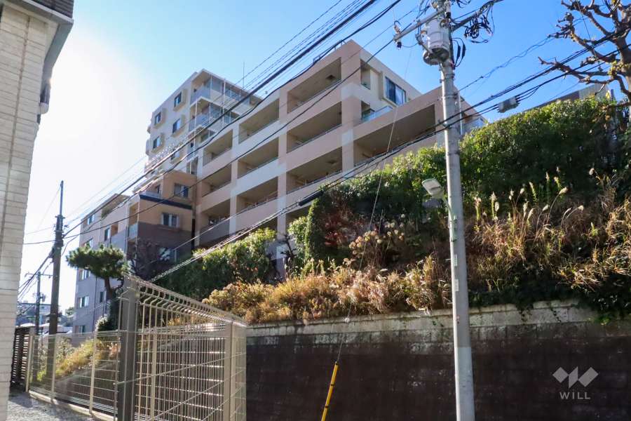 ライオンズマンション馬込マークヒルズの外観(北東側から)